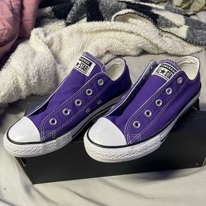 Purple converse , size 2 youth